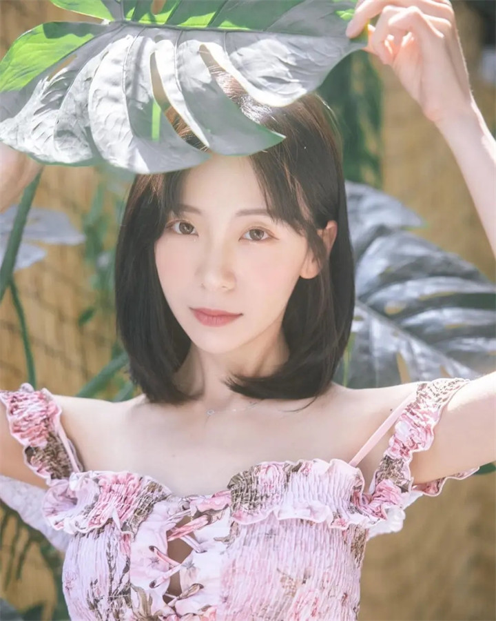 韩国高人气模特Leeesovely李素英-微看VCAN