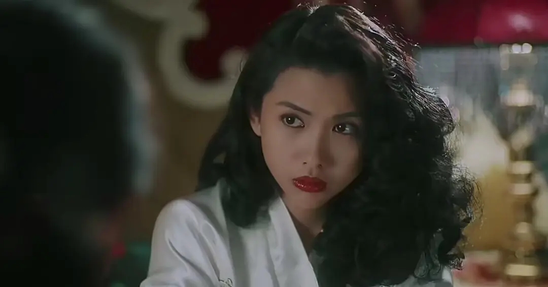 香港喜剧片《喷火女郎》（1992）-微看VCAN