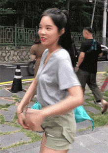 养-无聊图社区-休闲娱乐-微看VCAN