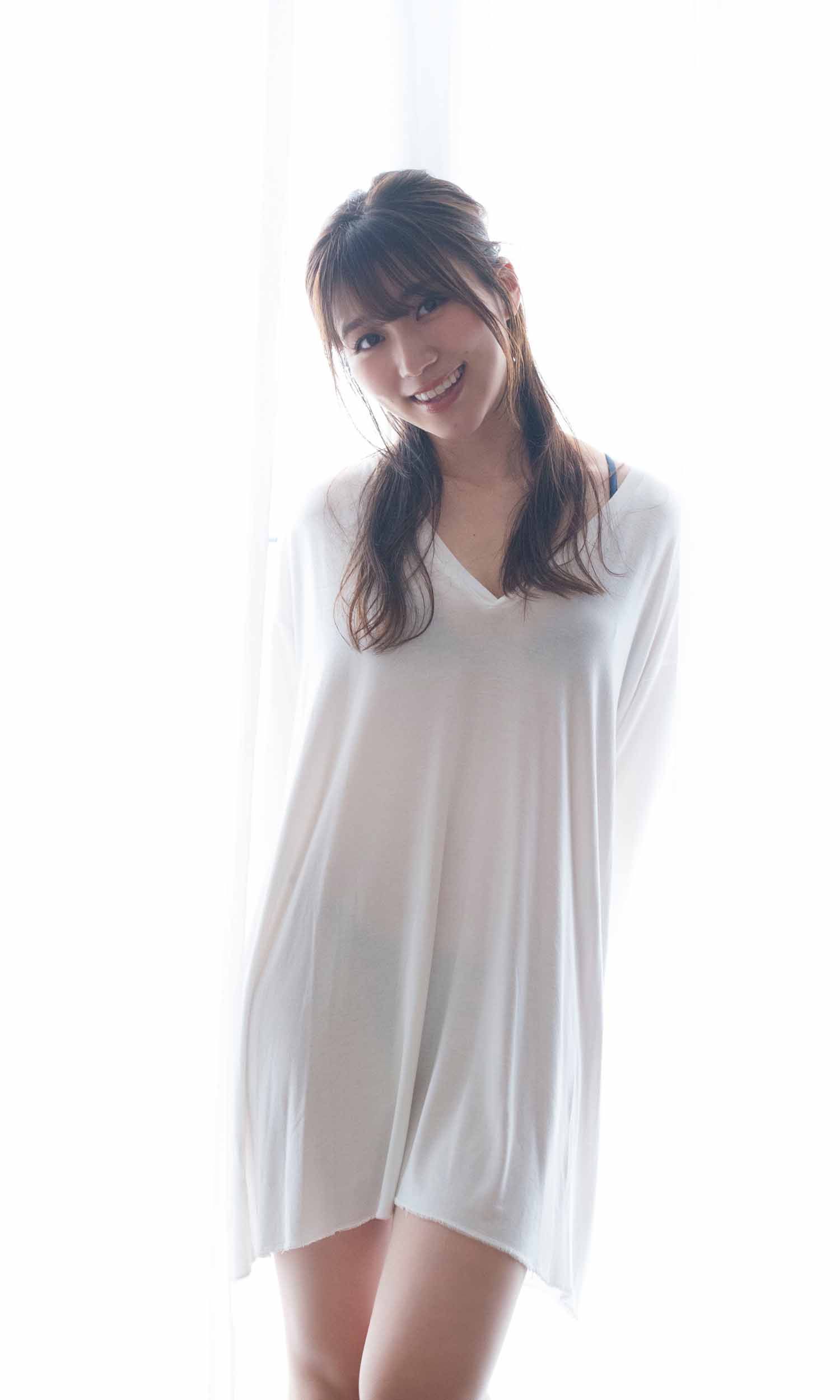 《坂林佳奈》湿身写真让人怀念！身体欠佳宣布休养期待赶快健康复出！-微看VCAN