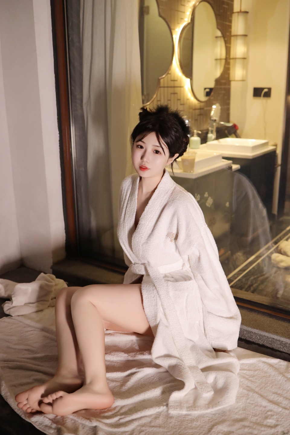 陈小花 – 内购无水印合集[21套]-模特网红社区-会员专区-微看VCAN